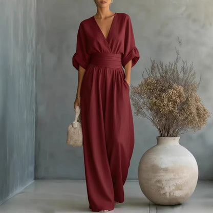 🎁👗 50% RABATT! Hochtaillierter Weitbein-Jumpsuit mit V-Ausschnitt – luftig, bequem, vielseitig – ideal für Reisen & Urlaub. 🏖️💫-10
